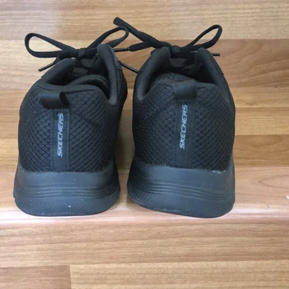 Skechers/Black Comfort Sneakers/Women's/Size 7/Used Only One Time - Picture 6 of 12